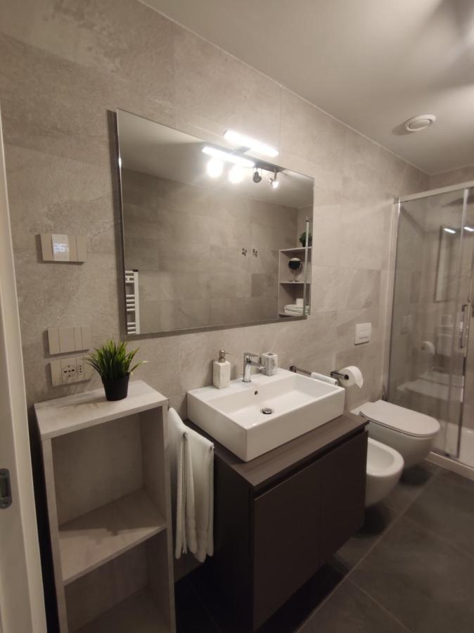 The Rabbit Hole Apartment Rome Bagian luar foto