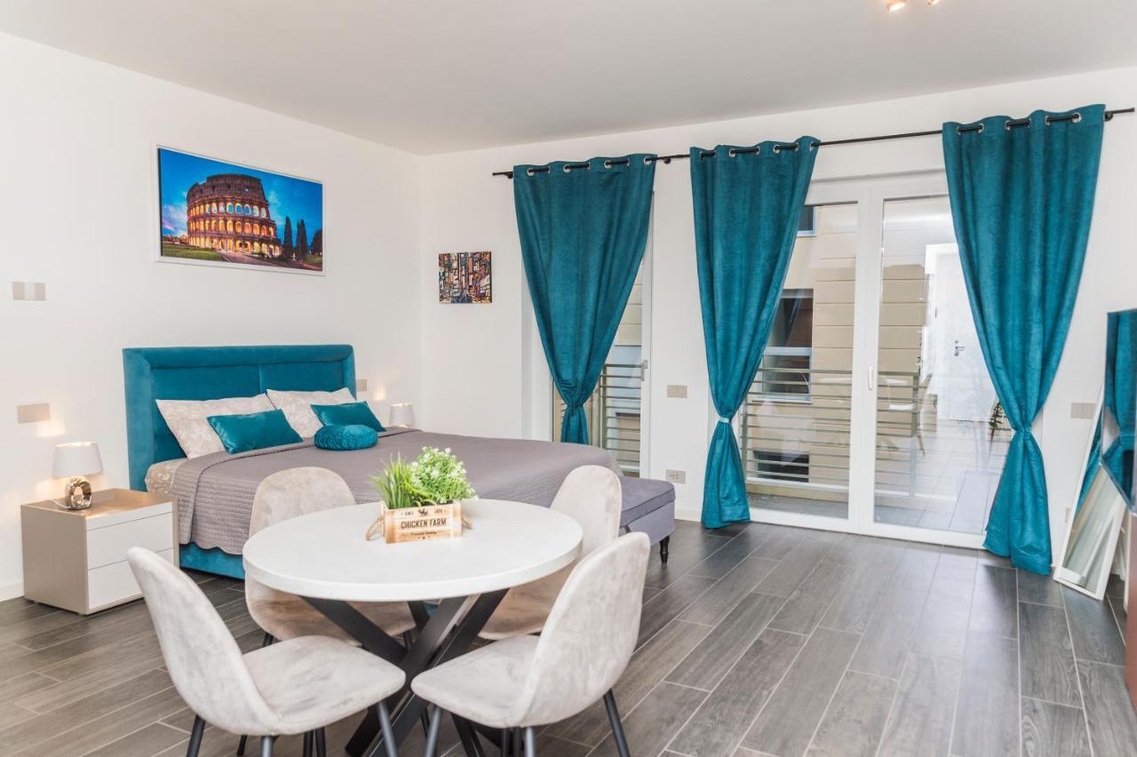 The Rabbit Hole Apartment Rome Bagian luar foto