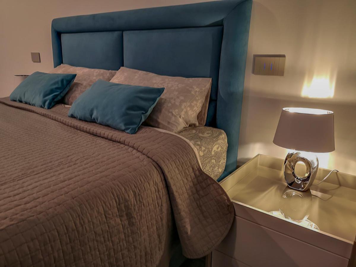 The Rabbit Hole Apartment Rome Bagian luar foto