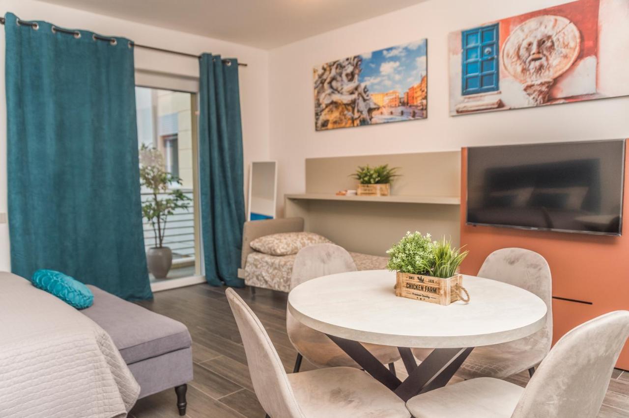 The Rabbit Hole Apartment Rome Bagian luar foto