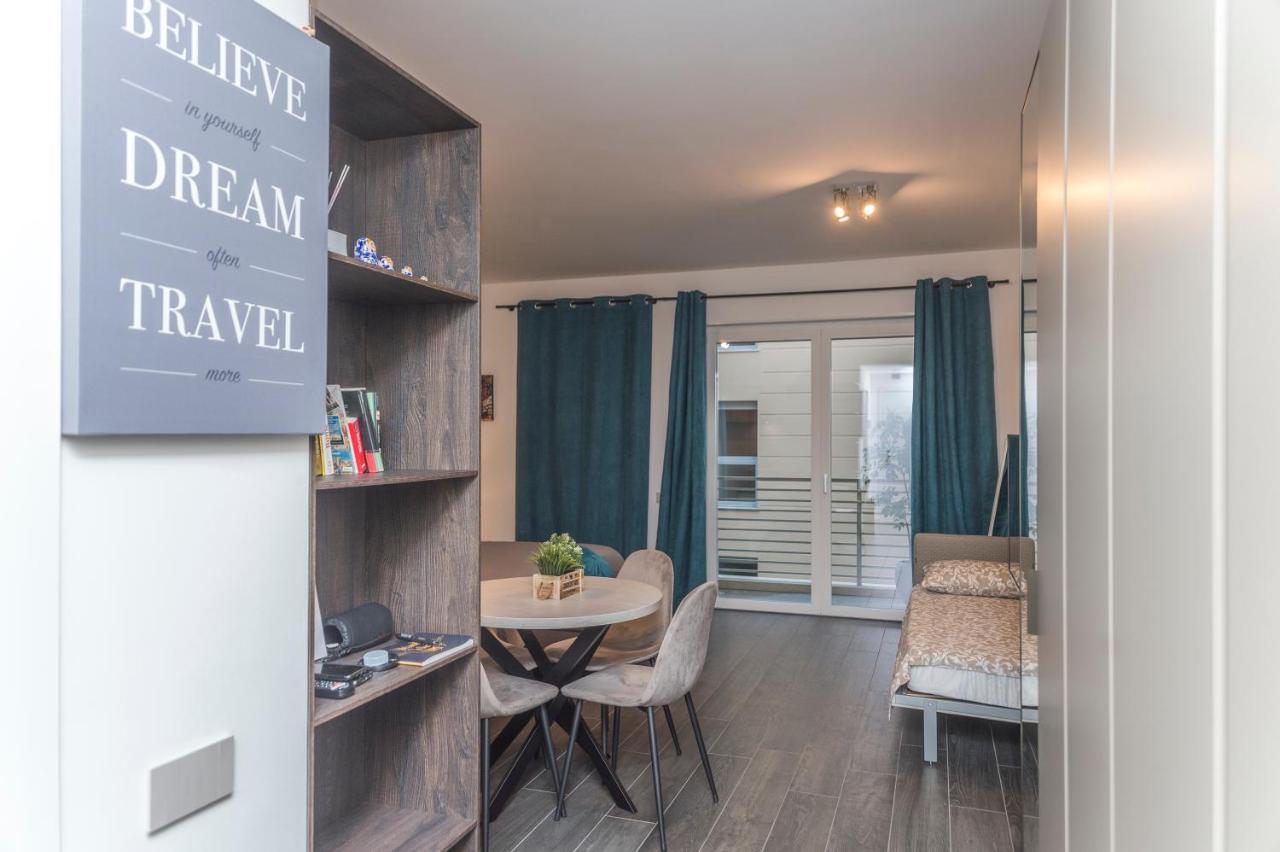 The Rabbit Hole Apartment Rome Bagian luar foto